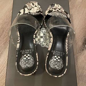 Vince Camuto block heel sandals in snake 7.5